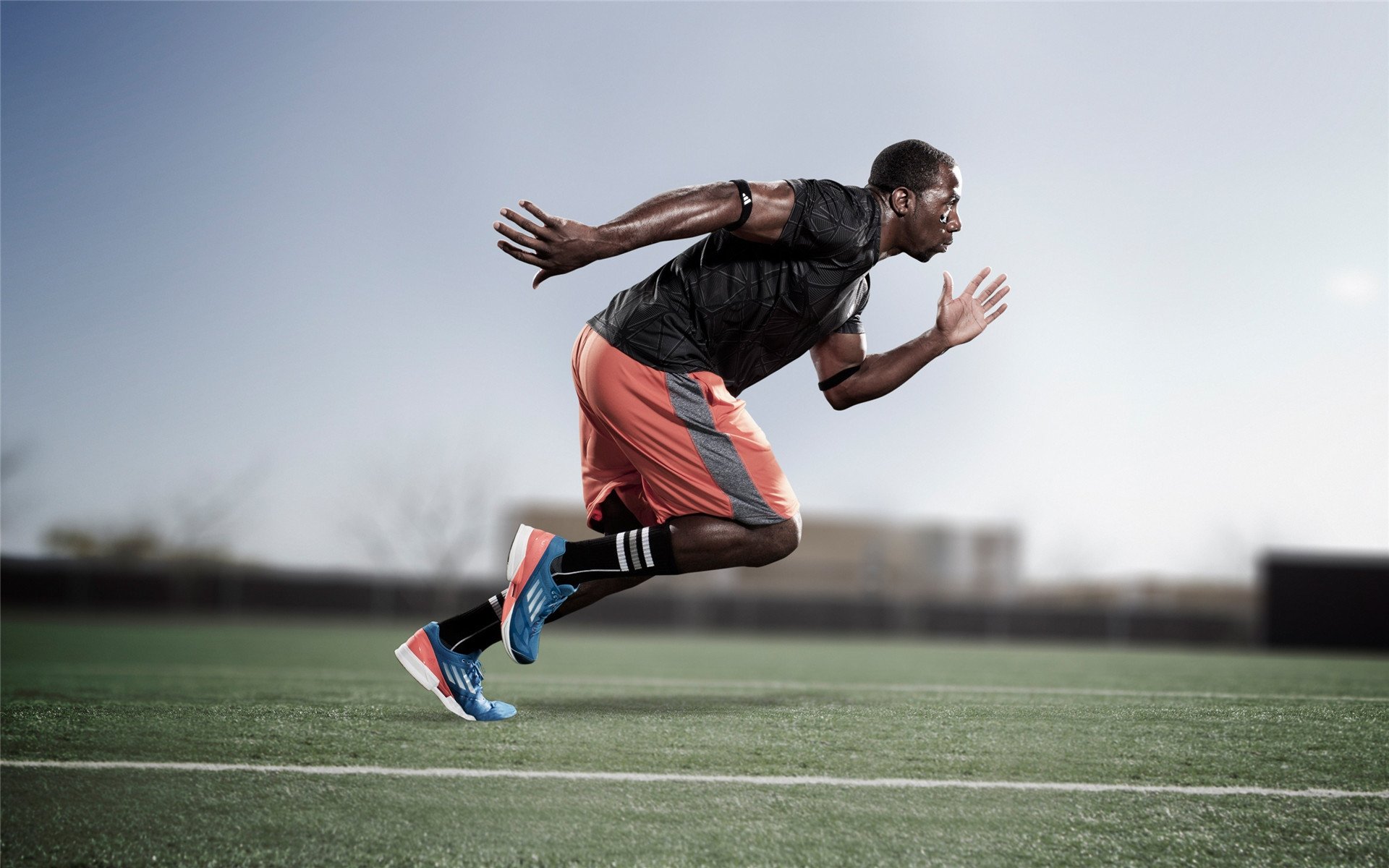 体育品牌发布新一代智能运动手表，运动智能手表品牌排行榜前十名